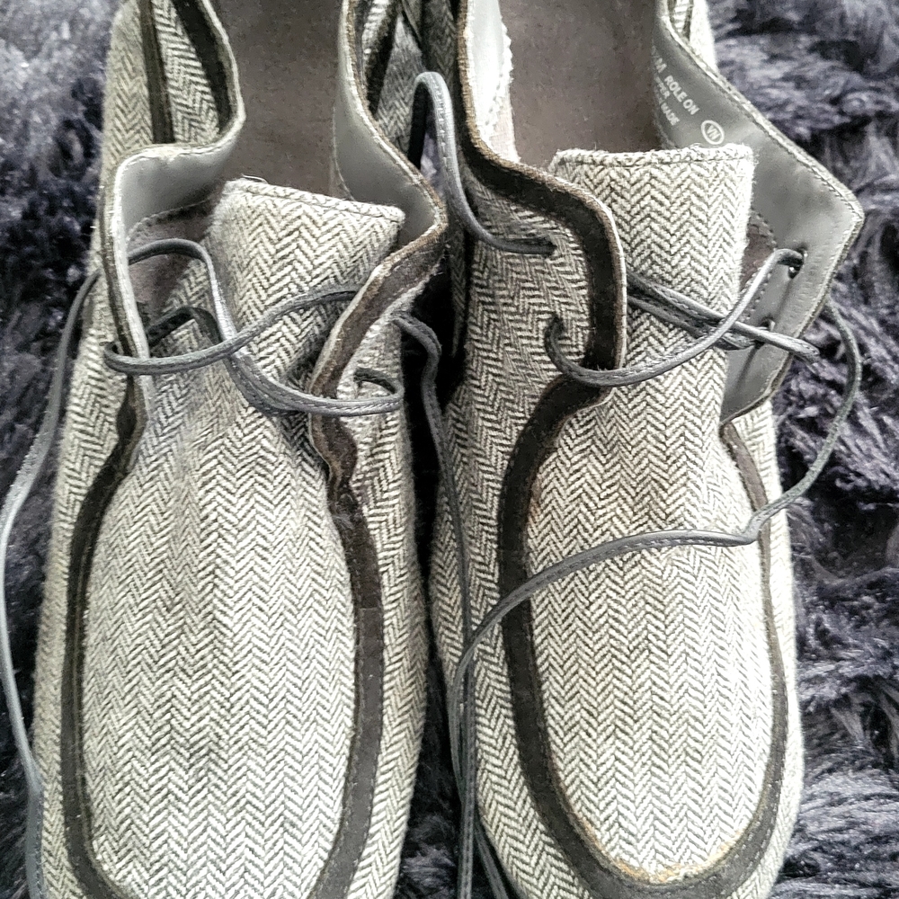 Stylish Gray Herringbone Men's Shoes